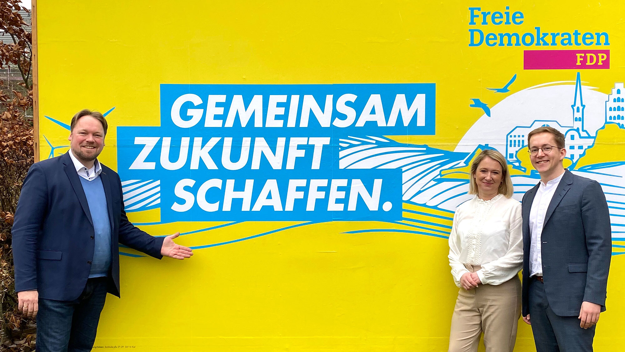 Plakat der FDP Schleswig-Holstein zur Kommunalwahl, auf dem steht: Gemeinsam Zukunft schaffen. 