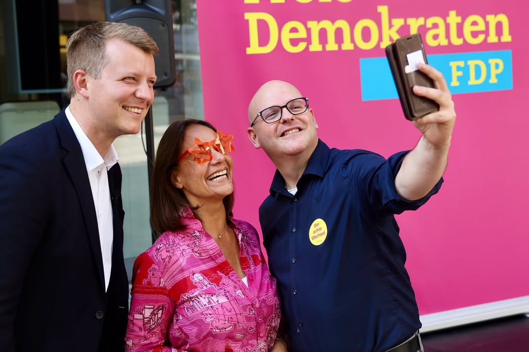 Henning Höne, Jasmin Wahl-Schwentker und Jan-Maik Schlifter beim Tourstop in Bielefeld. 