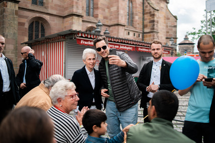 Strack-Zimmermann beim Wahlkampfendspurt in Nürnberg.