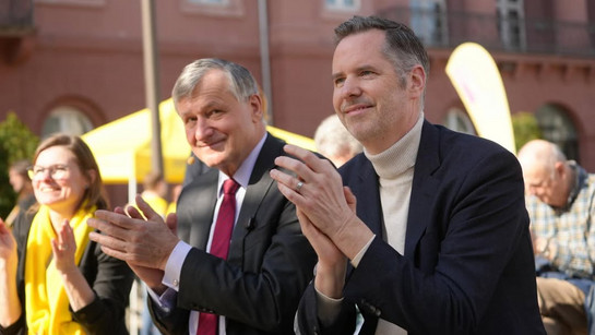Rülke und Dürr bei der Kundgebung auf dem Schlossplatz. 
