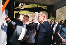 Volker Wissing vor Ort an der Talbrücke Rahmede der A45