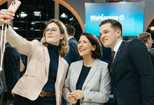 Daniela Schmitt in der SWR-Wahlkampfarena. 