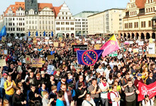 Gemeinsam gegen Uploadfilter und eine Zensurinfrastruktur, denn es gibt bessere Wege, das Urheberrecht zu schützen. 