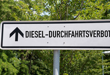 Diesel-Fahrverbots-Schild
