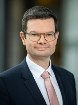 Dr. Marco Buchmann