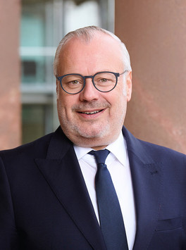 Portrait Steffen Saebisch