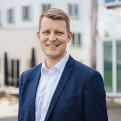 Henning Höne
