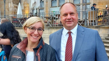 Anita Maaß, Vorsitzende der FDP Sachsen, und Dirk Hilbert, Oberbürgermeister von Dresden und FDP-Mitglied