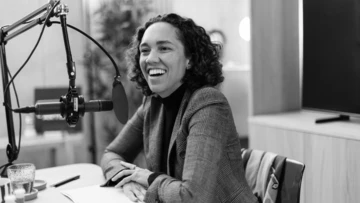 Nicole Büttner im Podcast-Studio. 